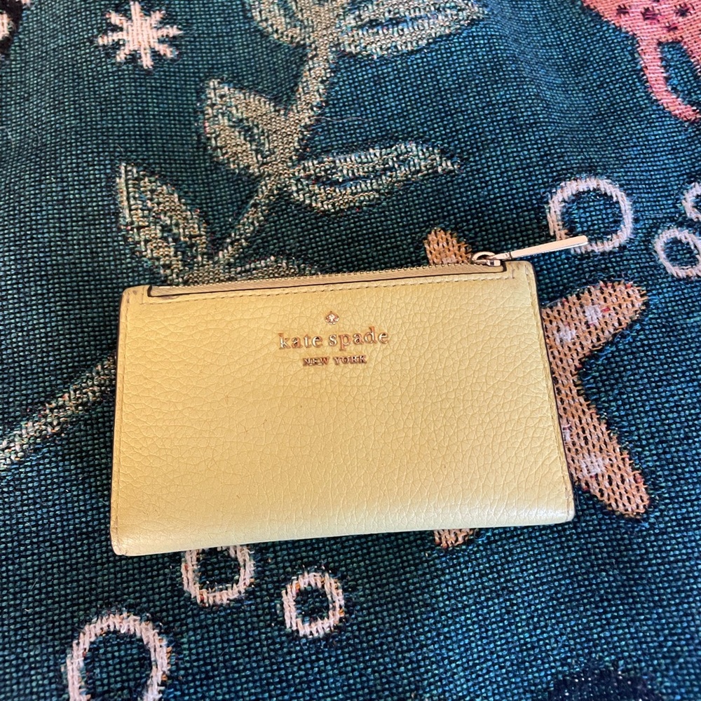 Kate Spade ♠️ Yellow Wallet